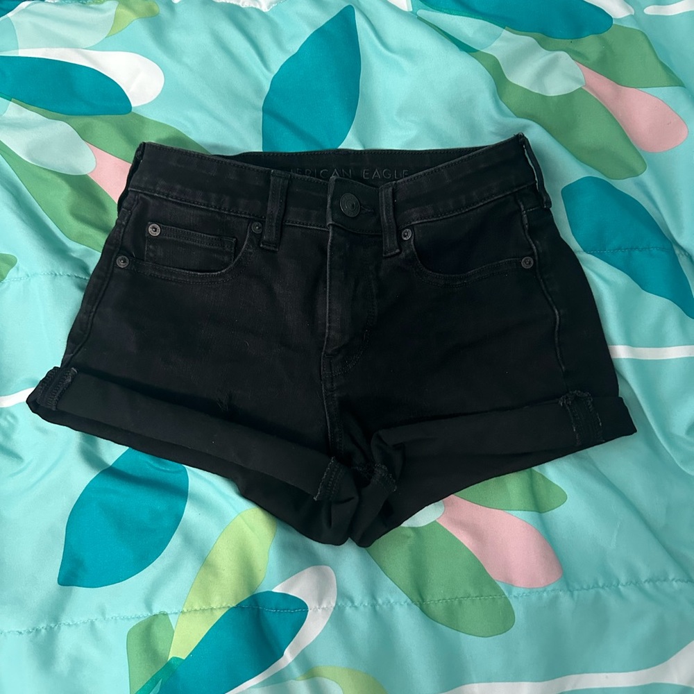 American Eagle Dream Curvy High-Waisted Denim Short Short, size 4